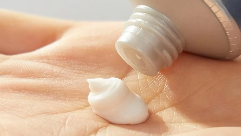 lưu ý khi dùng kem tẩy cleo